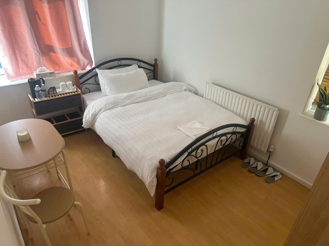 Tran Uk Homestay ロンドン エクステリア 写真